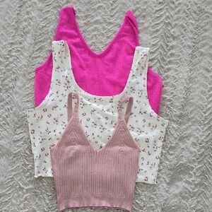 Cropped tank bundle